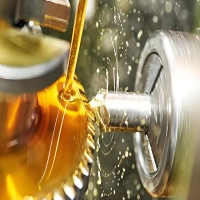 如何防止潤滑脂從軸承中沖走？